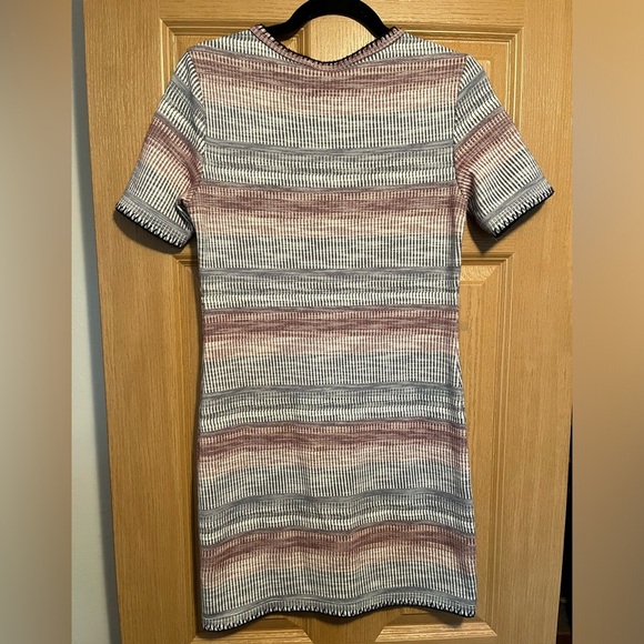 Striped Short Sleeve Dress - Picture 12 of 13